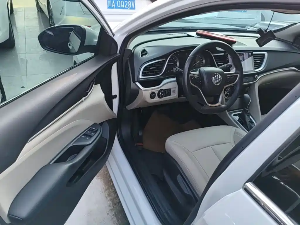Buick Excelle 2020 — фото 16