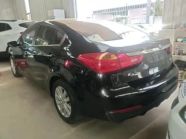 Kia K3 2015
