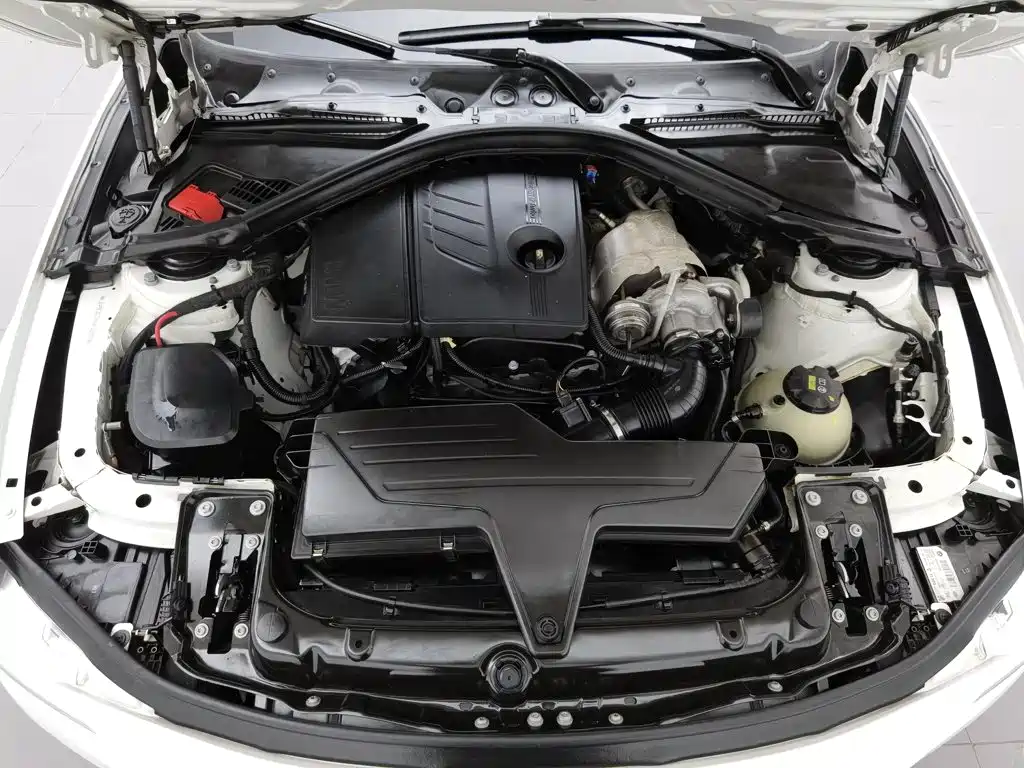 BMW 3 Series 2016