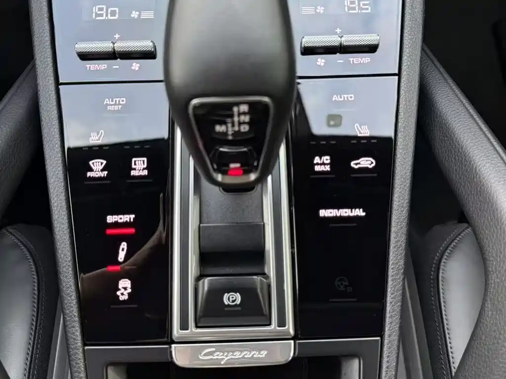 Porsche Cayenne 2018 — фото 8