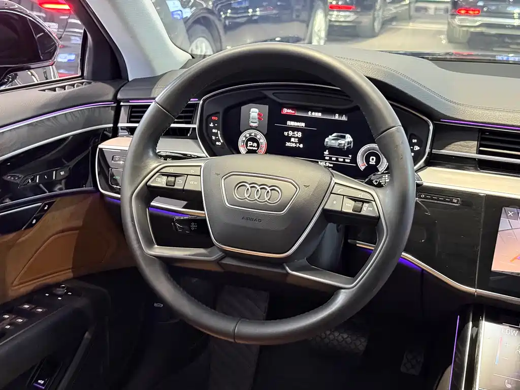 Audi A8 2019