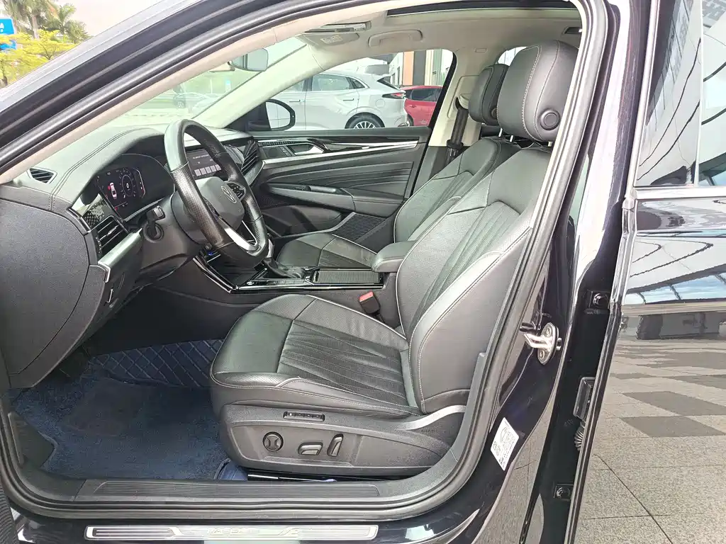 Volkswagen Passat 2022