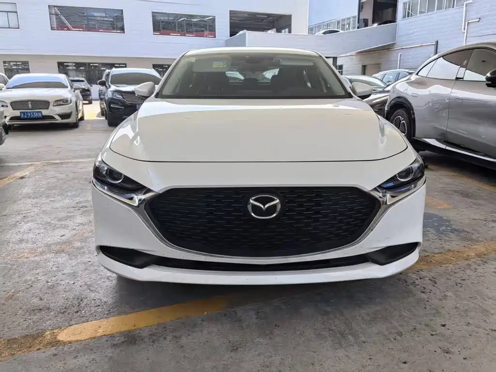 Mazda 3 Axela 2021