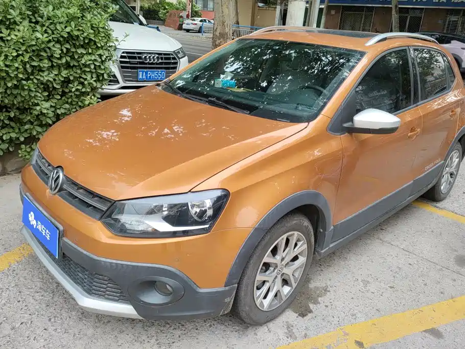 Volkswagen Polo 2015