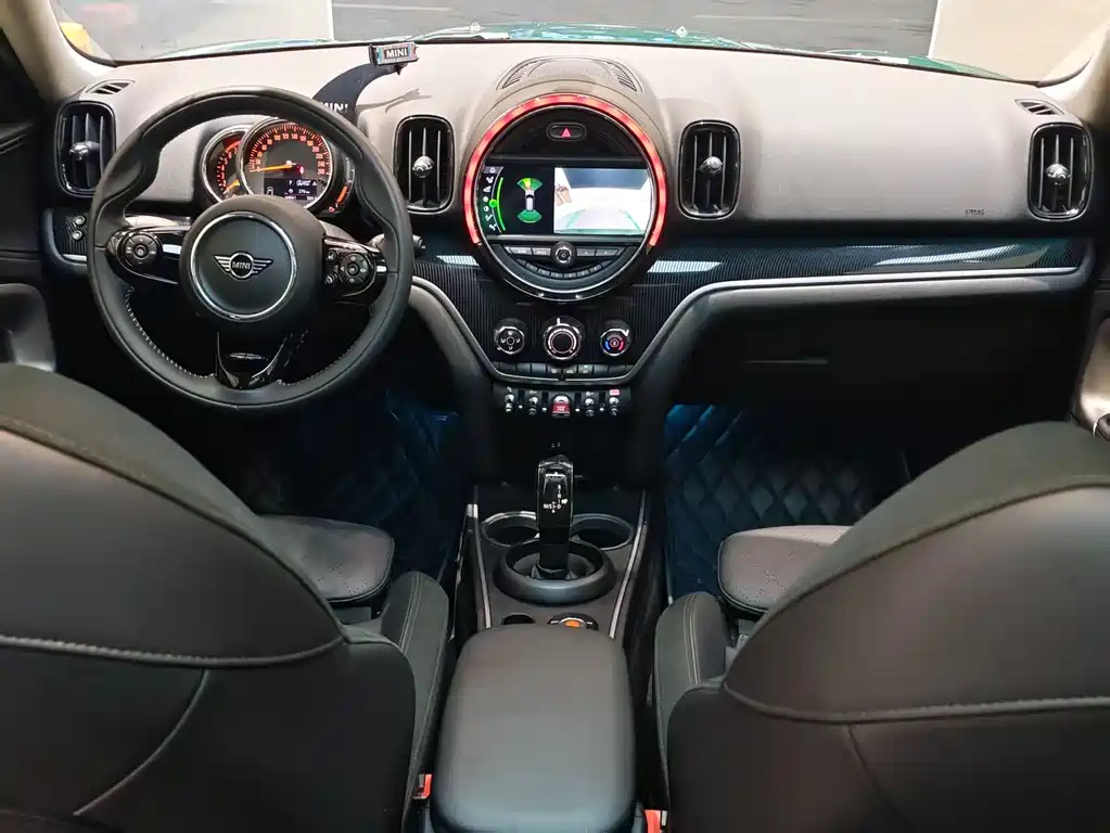 MINI Countryman 2020 — фото 14