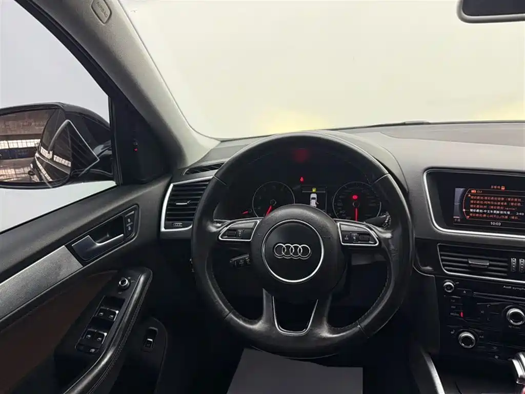 Audi Q5 2018 — фото 11