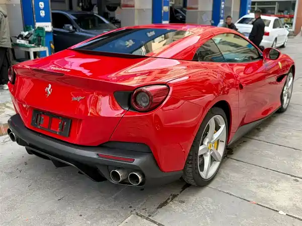 Ferrari Portofino 2019