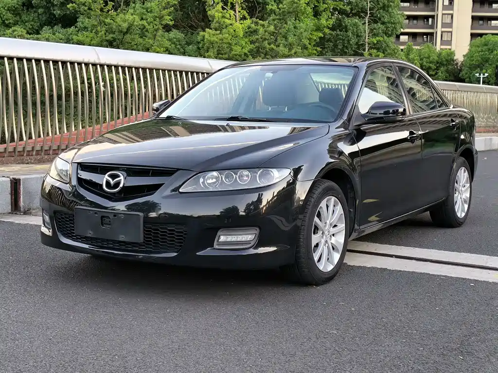 Mazda 6 2014 — фото 1