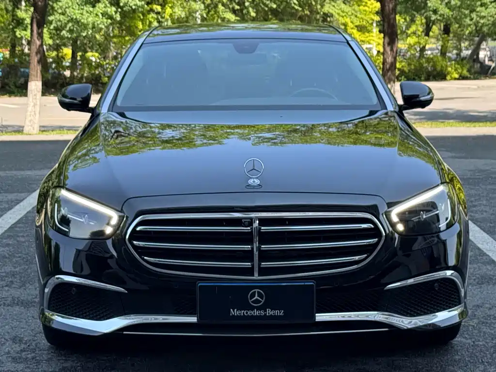 Mercedes-Benz E-Class 2021 — фото 1