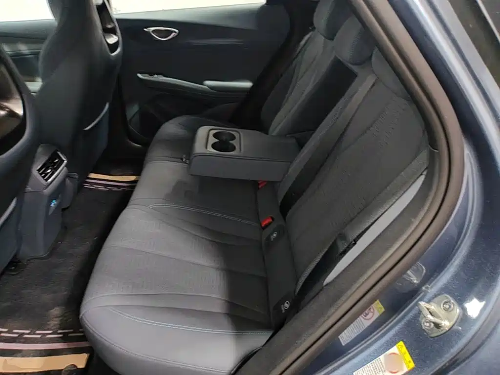 BYD Seal 06GT 2025 — фото 17