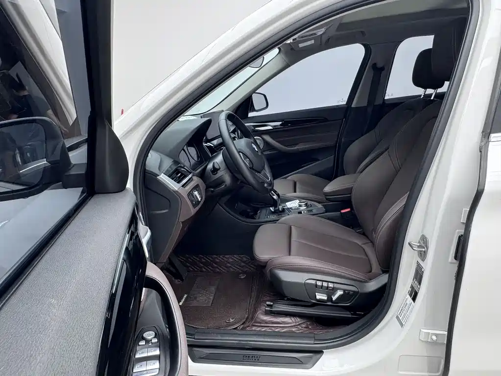BMW X1 2022 — фото 10