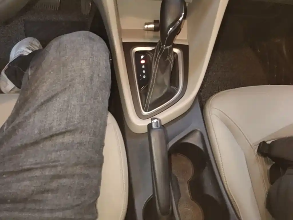 Buick Excelle GT 2017 — фото 14