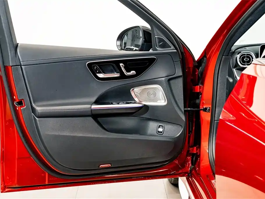 Mercedes-Benz C-Class 2022 — фото 16