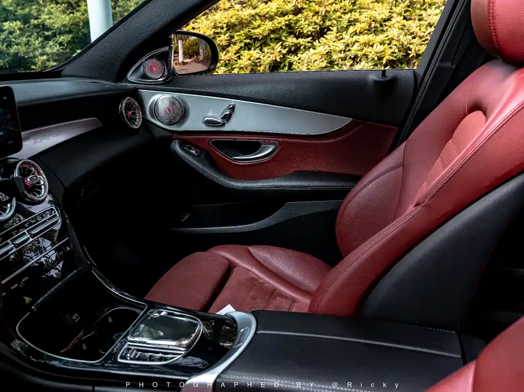 Mercedes-Benz C-Class 2019 — фото 12