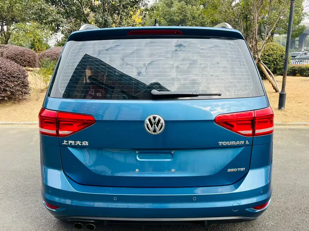 Volkswagen Touran 2020 — фото 9
