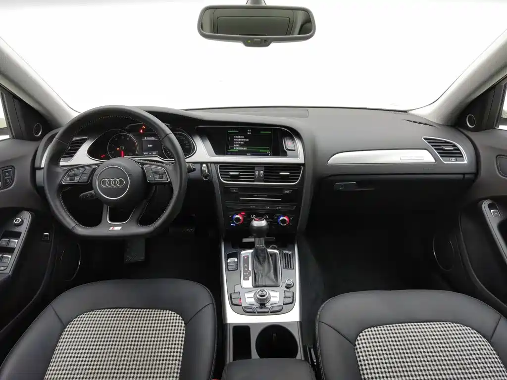 Audi A4 2015