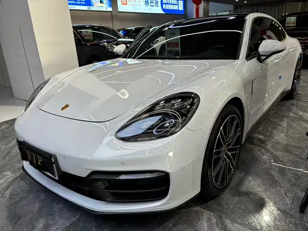 Porsche Panamera 2020