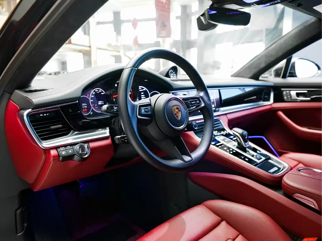 Porsche Panamera 2023 — фото 10