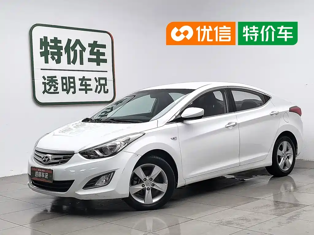 Hyundai Elantra 2014