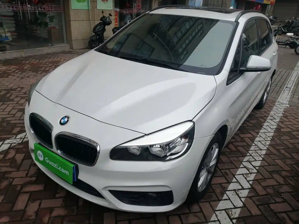 BMW 2 Series Station Wagon 2016 — фото 1