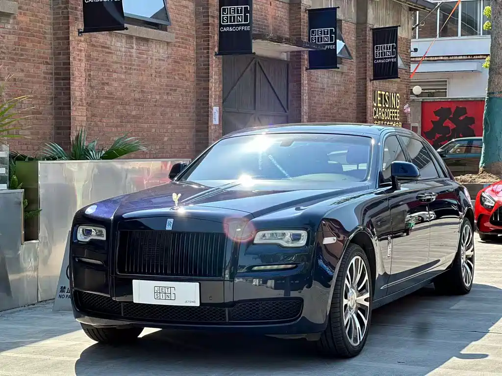 Rolls-Royce Ghost 2015 — фото 2