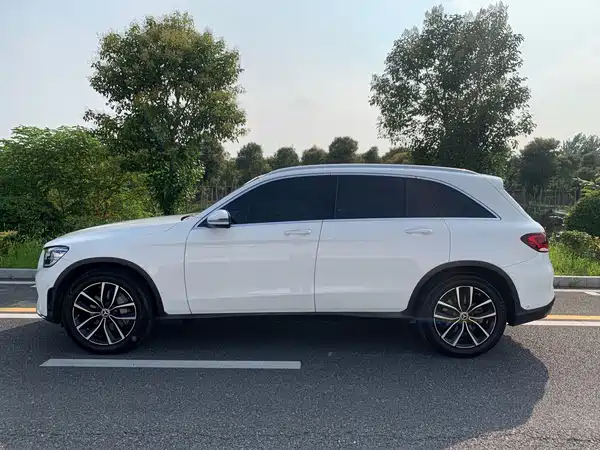 Mercedes-Benz GLC 2021