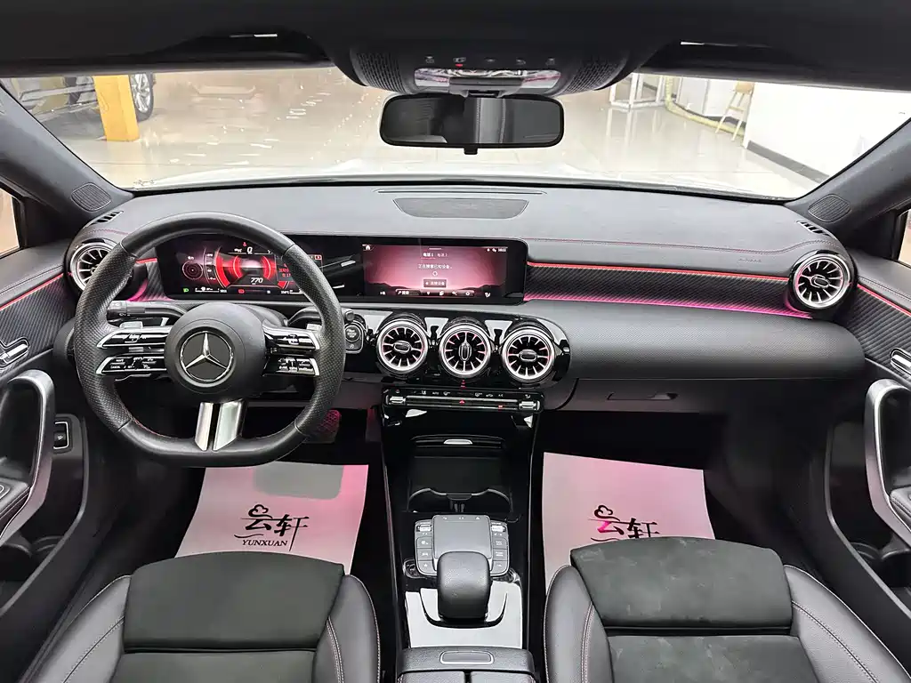 Mercedes-Benz A-Class 2023 — фото 4