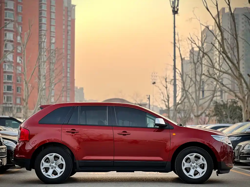 Ford Edge 2015 — фото 4