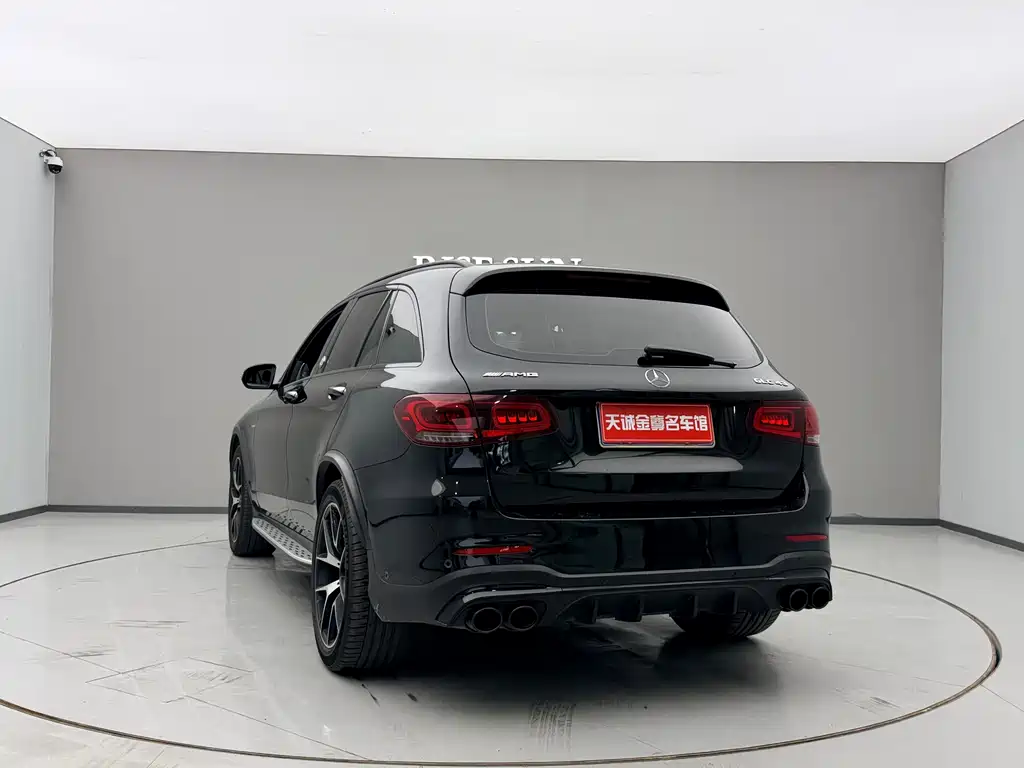 Mercedes-Benz GLC AMG 2023 — фото 19