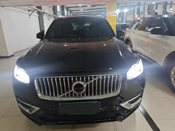 Volvo XC90 2023