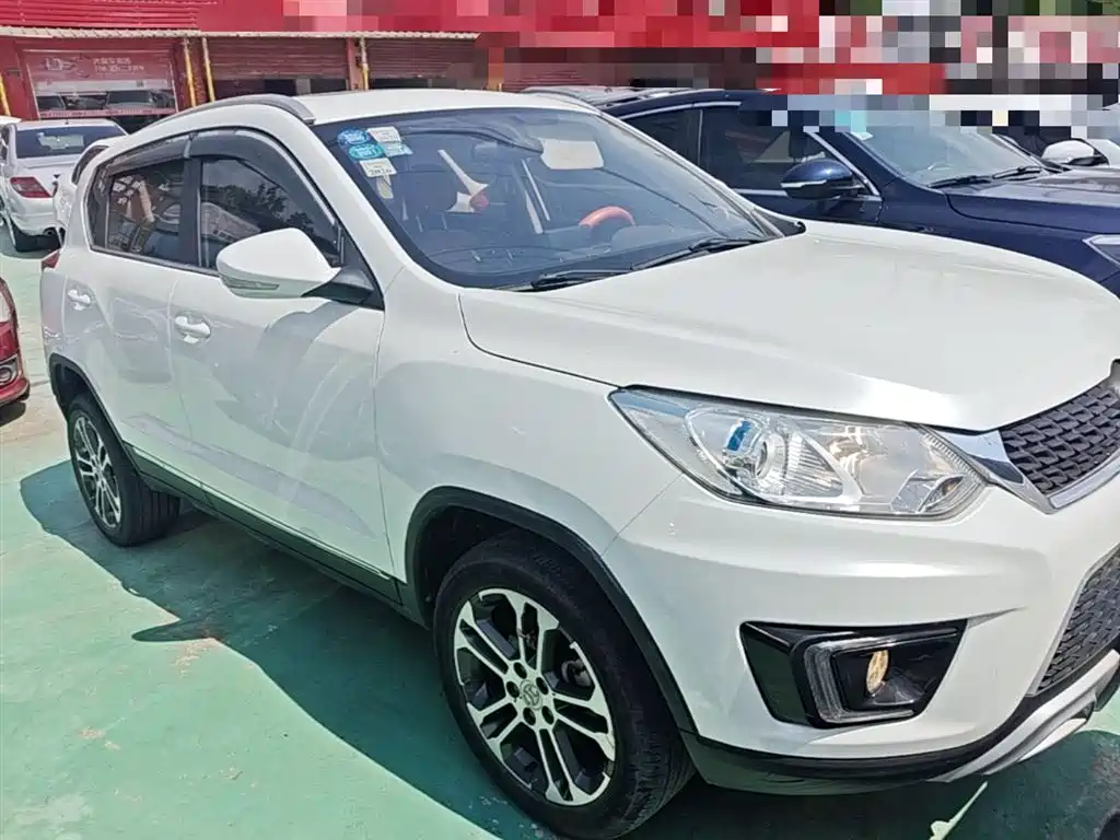 BAIC Senova X35 2018 — фото 4