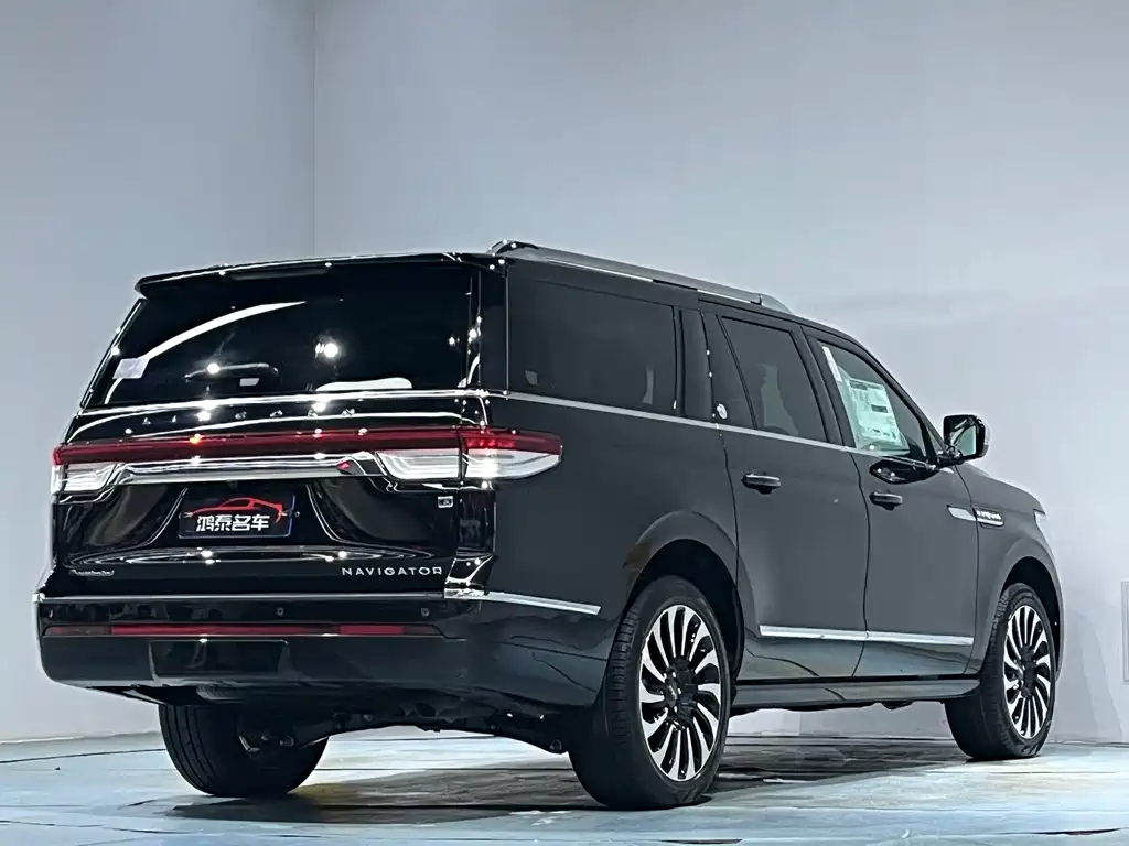 Lincoln Navigator 2026 — фото 26
