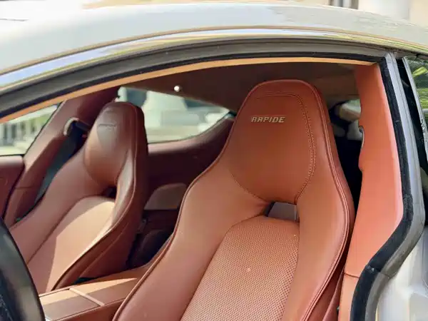 Aston Martin Rapide 2012