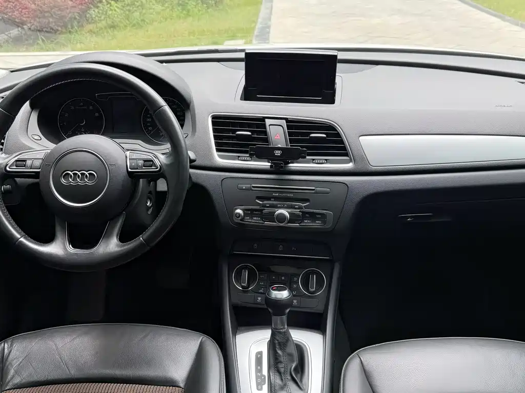 Audi Q3 2017
