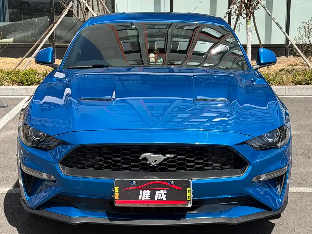 Ford Mustang 2020 — фото 2