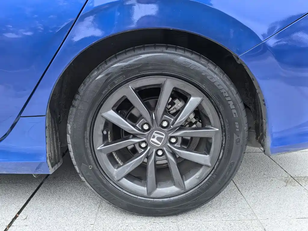 Honda Civic 2020 — фото 15