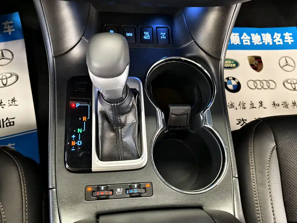 Toyota Highlander 2018 — фото 22