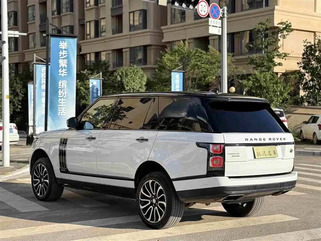 Land Rover Range Rover 2019 — фото 15