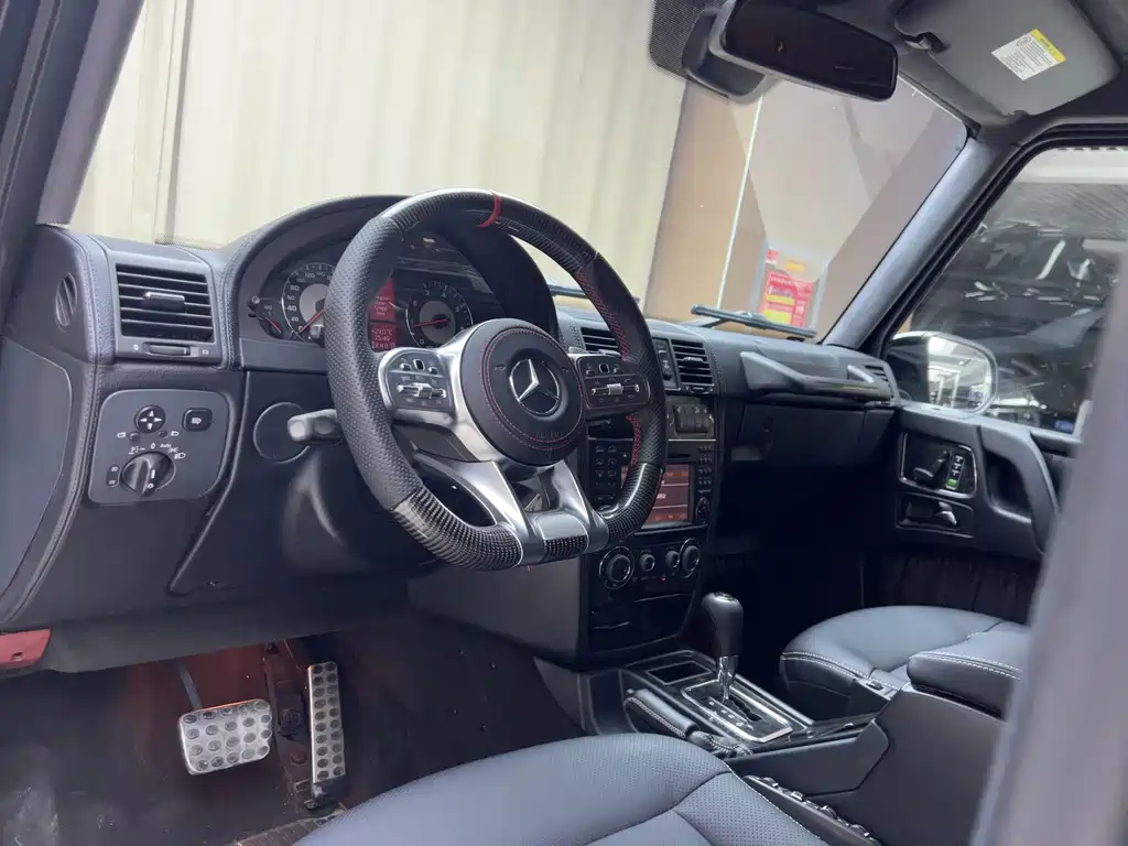 Mercedes-Benz G-Class AMG 2012 — фото 9