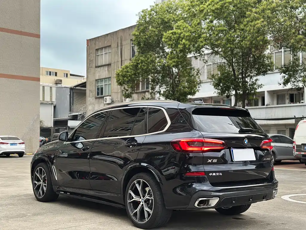 BMW X5 2023 — фото 4