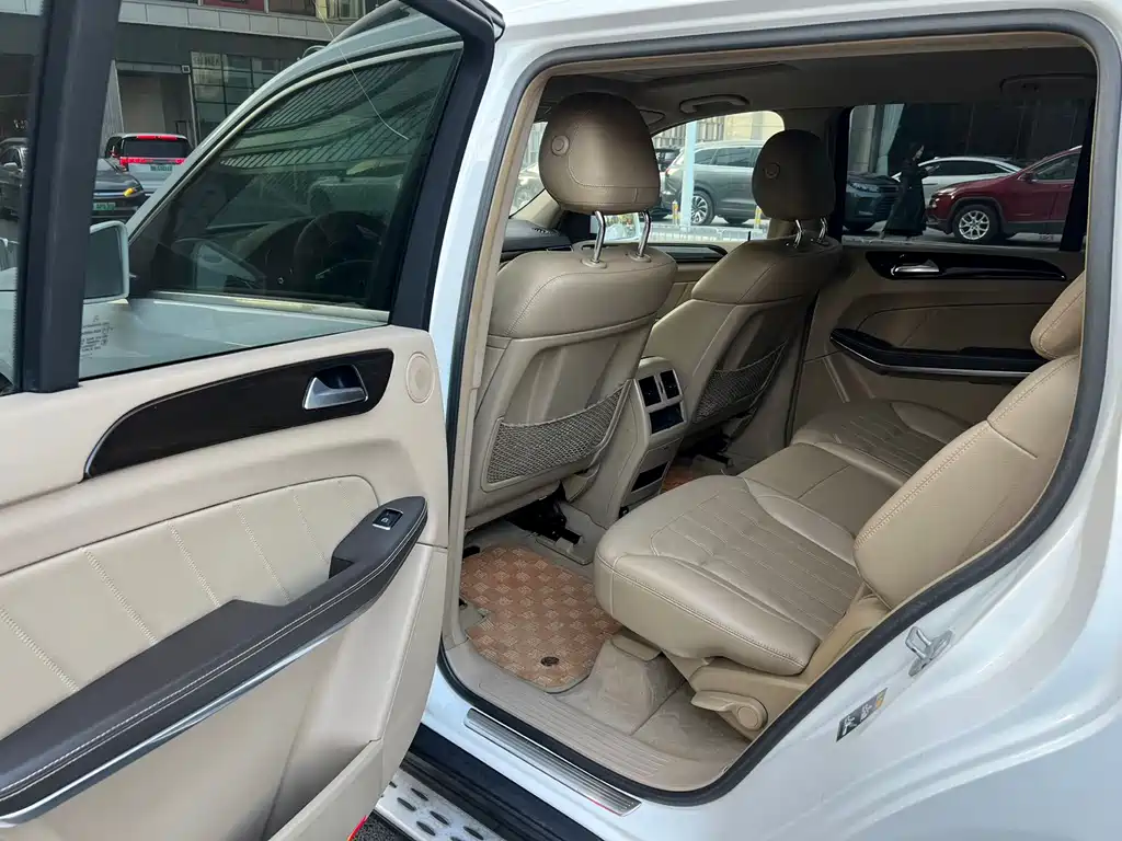 Mercedes-Benz GL-Class 2015 — фото 6