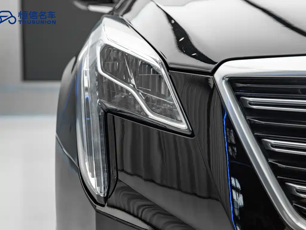 Cadillac XTS 2019 — фото 10