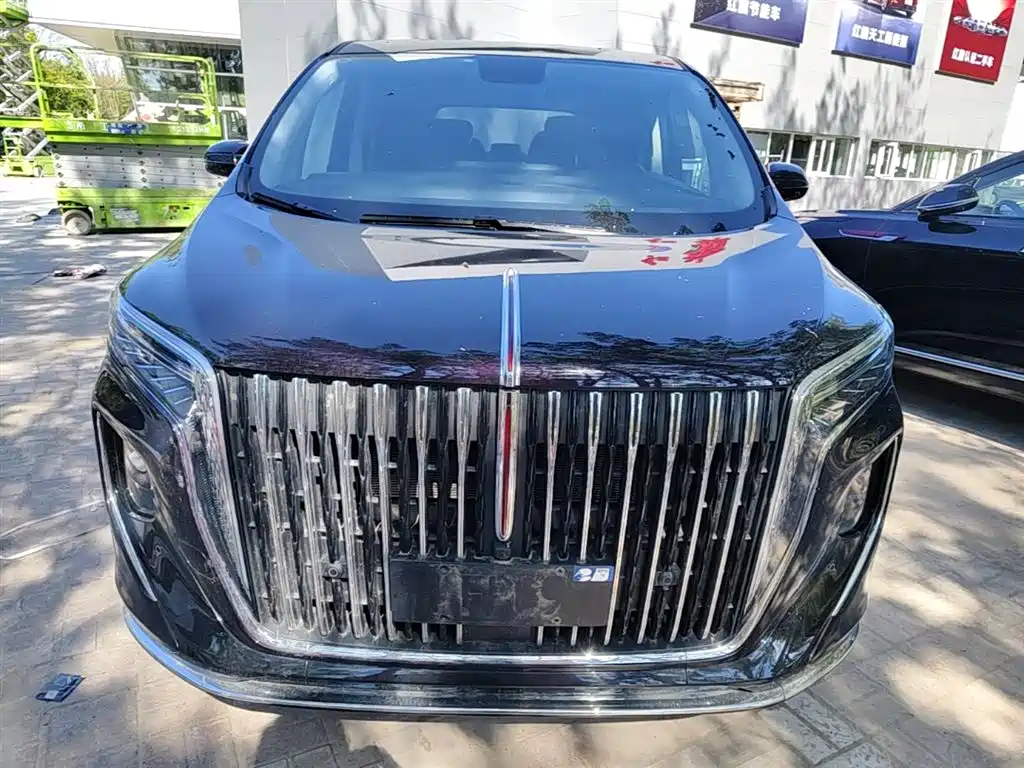 Hongqi HQ9 PHEV 2024 — фото 3