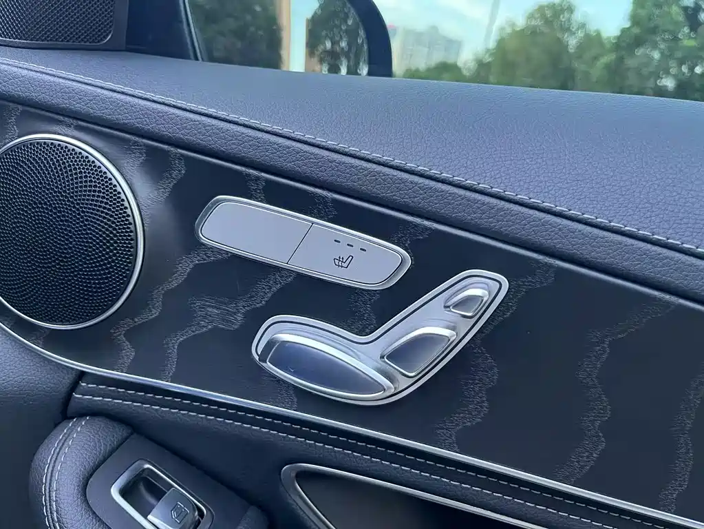 Mercedes-Benz C-Class 2019 — фото 21
