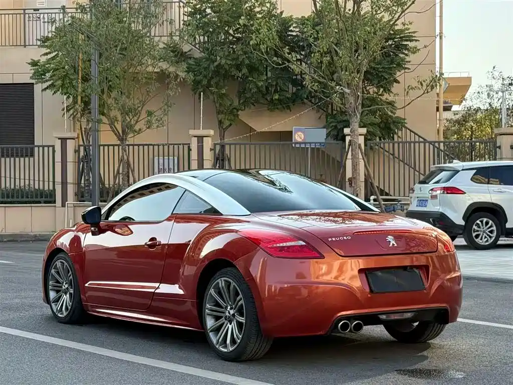 Peugeot RCZ 2014 — фото 6