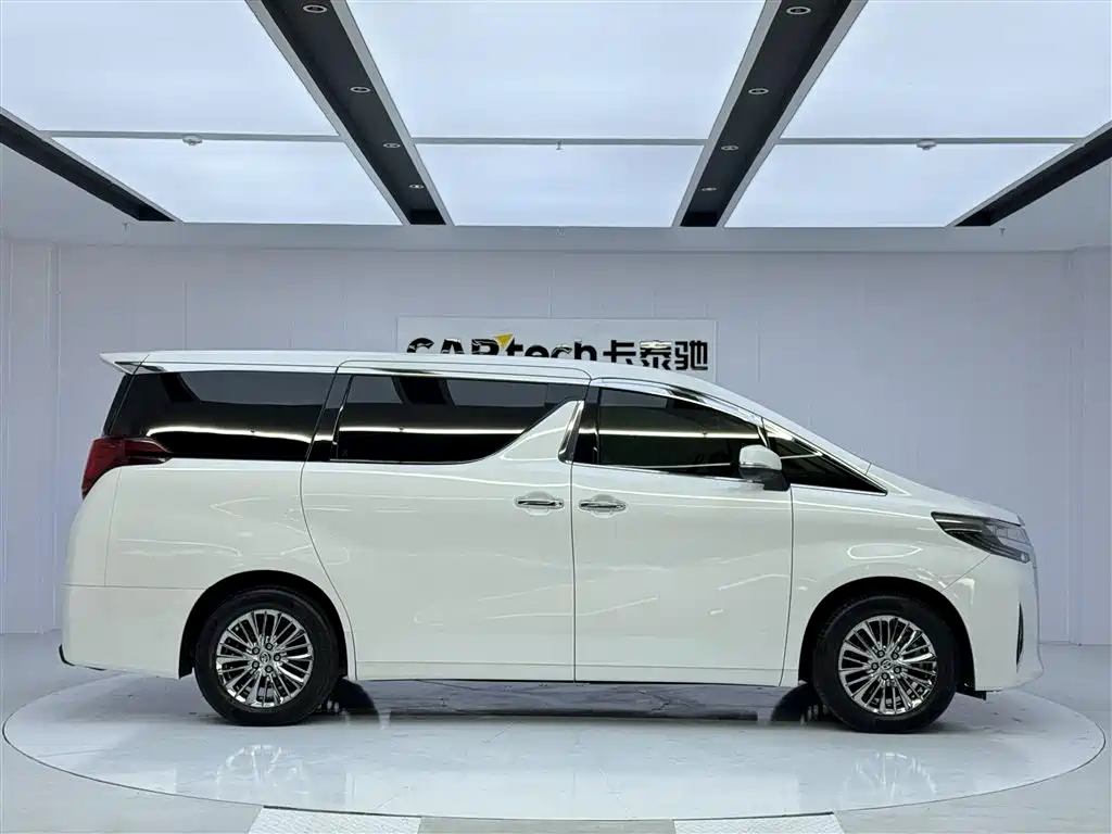 Toyota Alphard 2019 — фото 4