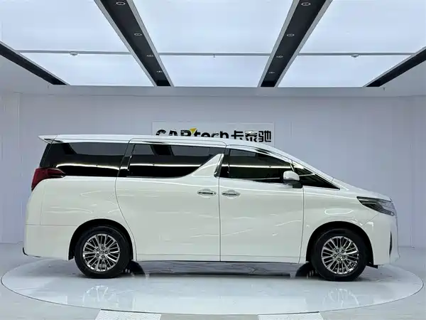 Toyota Alphard 2019