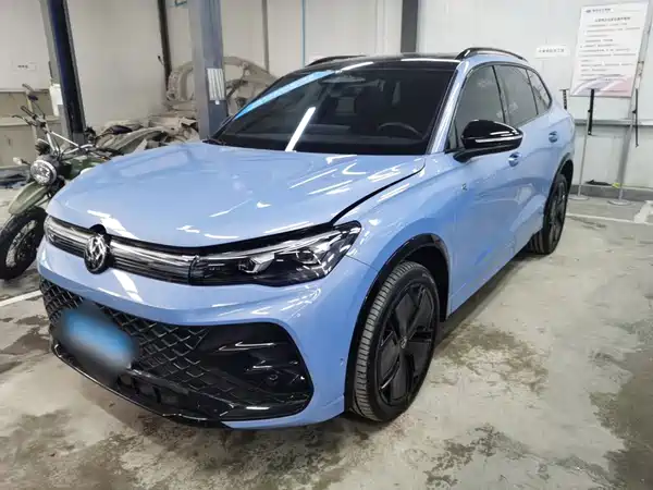 Volkswagen Tiguan L 2024