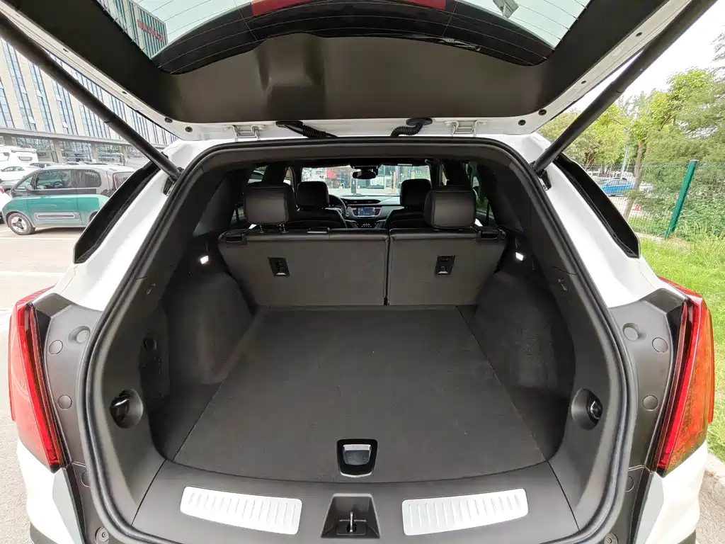 Cadillac XT5 2023 — фото 17