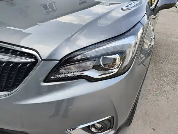 Buick Envision Plus 2018